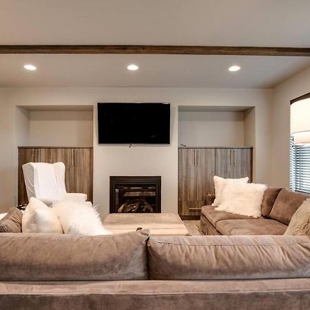Luxury Townhome On The Park With Bridger Mtn Views ボーズマン エクステリア 写真